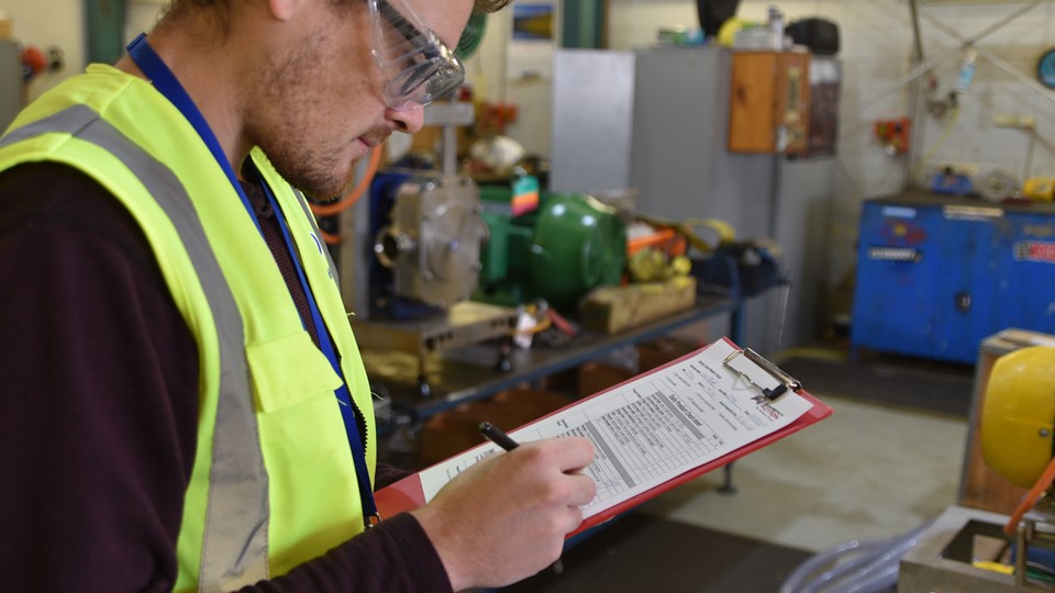 Apply Safe Work Practices | Safety 'n Action